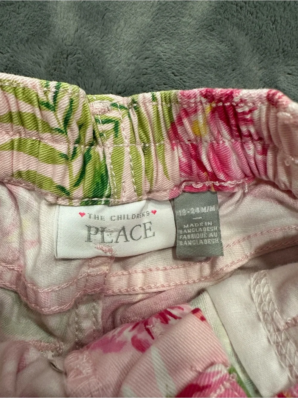 OshKosh B'gosh Hot Pink Bodysuit with Floral Pink & Green Shorts